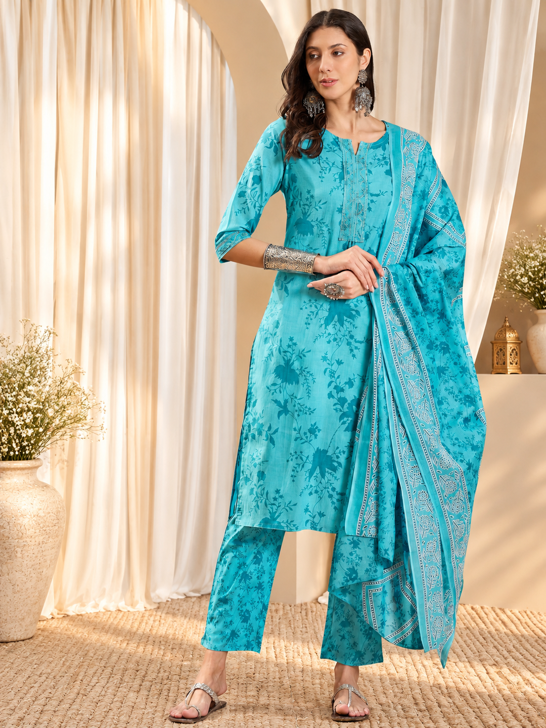 Women Floral Printed Cotton Kurta with Trousers &amp; Dupatta