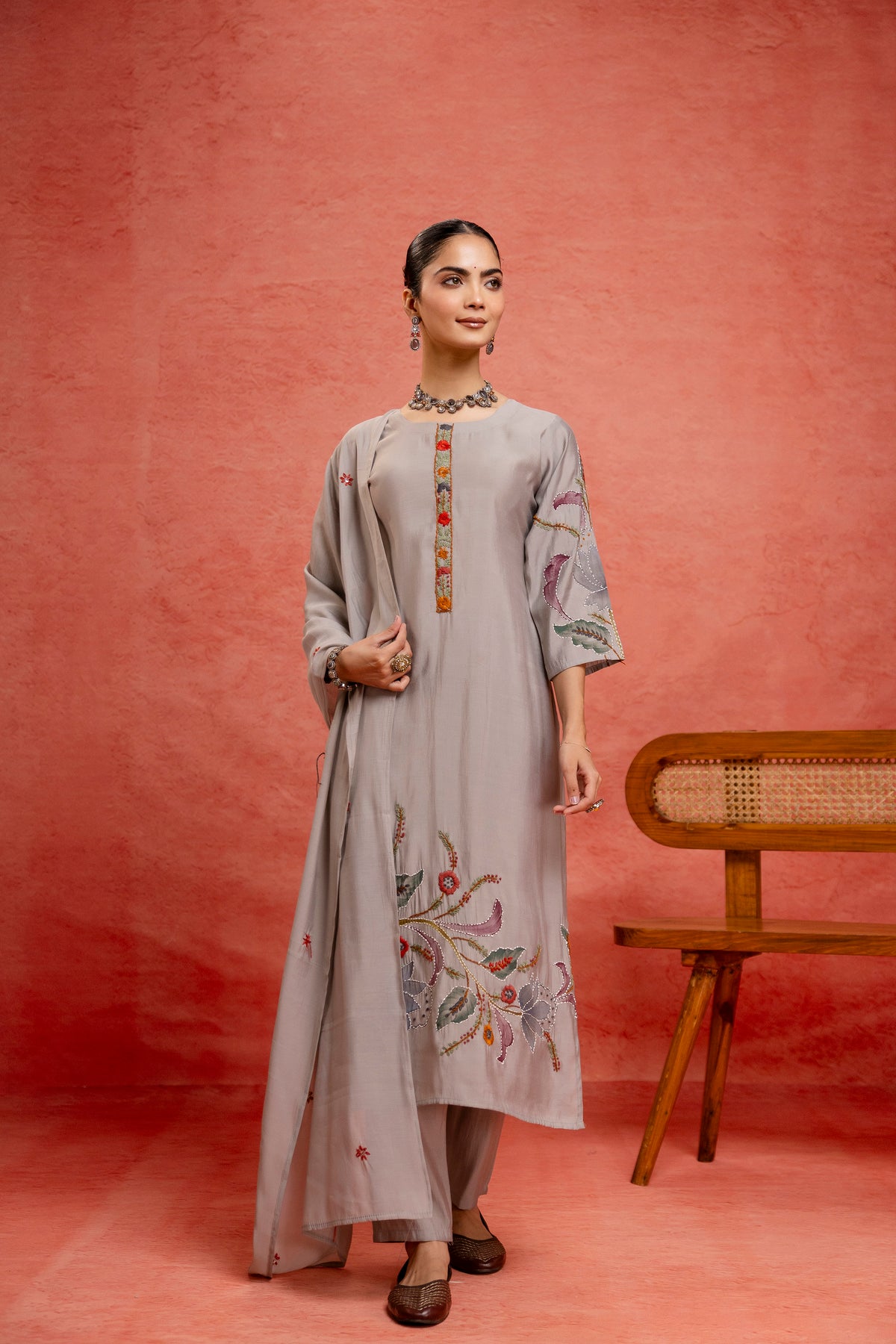Women's Grey Floral Printed Straight Kurta With Trouser & Dupatta Set