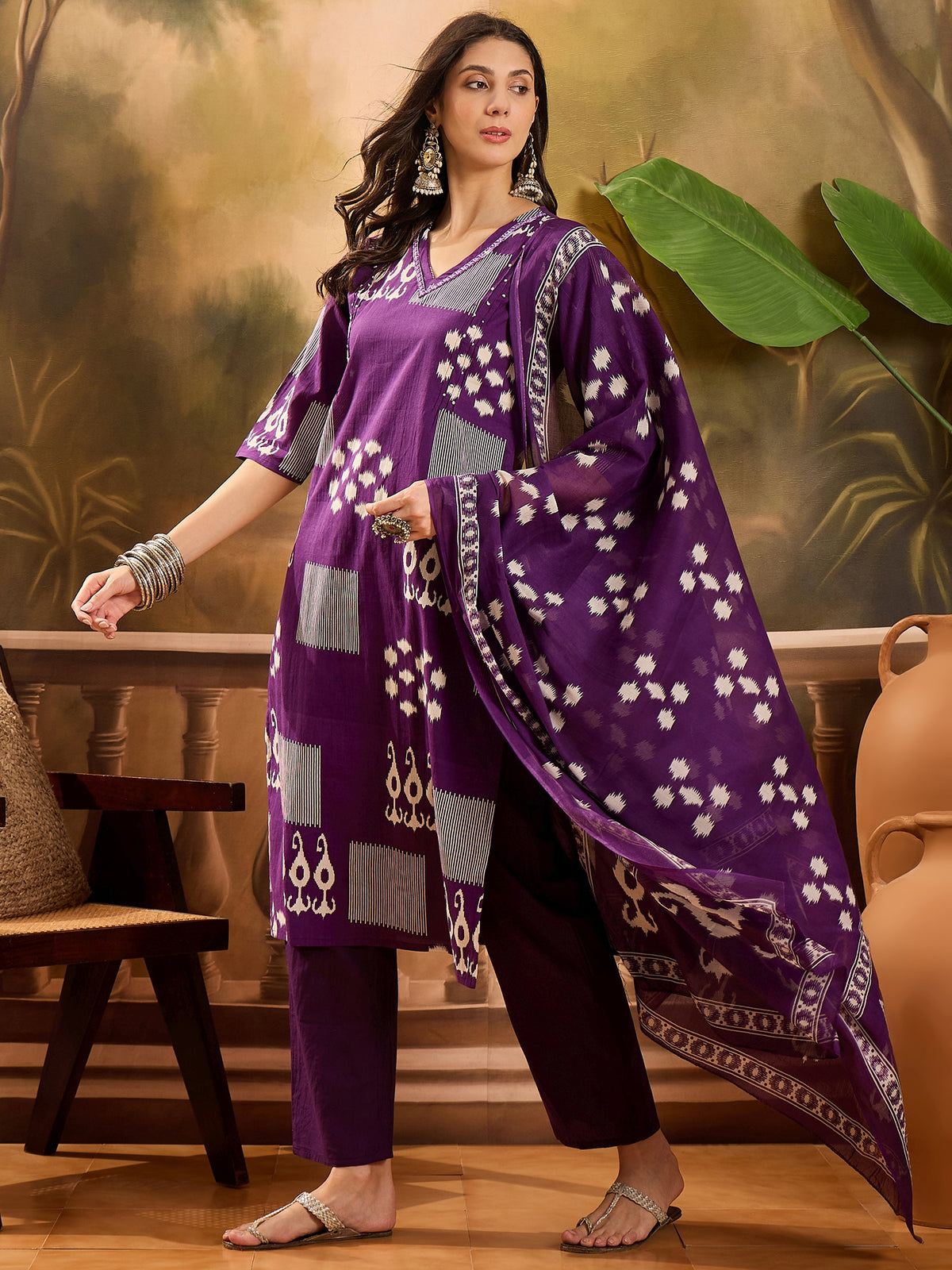 Women's Purple Geometric Print Pure Cotton Straight Kurta & Trousers With Dupatta Set