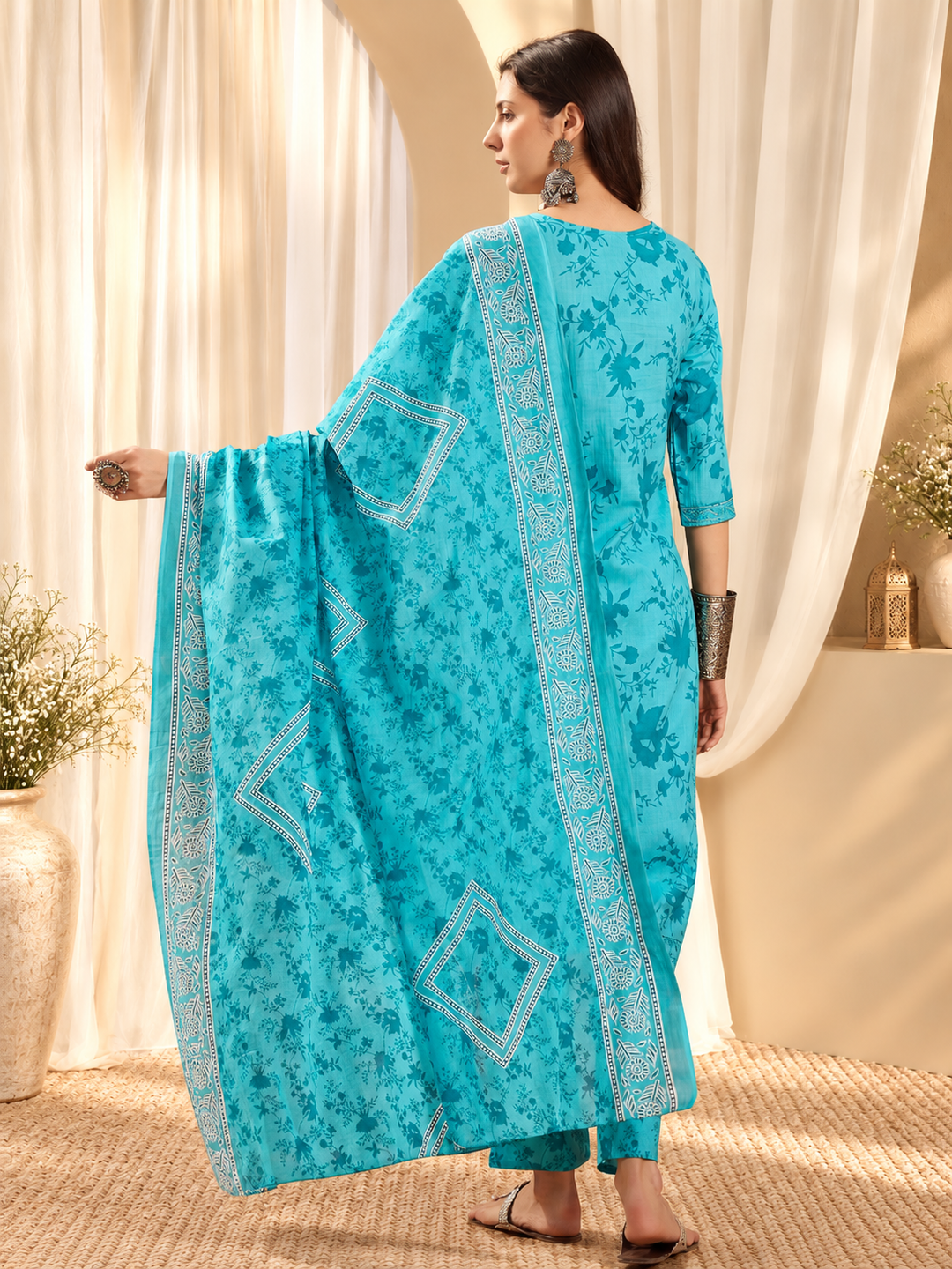 Women Floral Printed Cotton Kurta with Trousers &amp; Dupatta