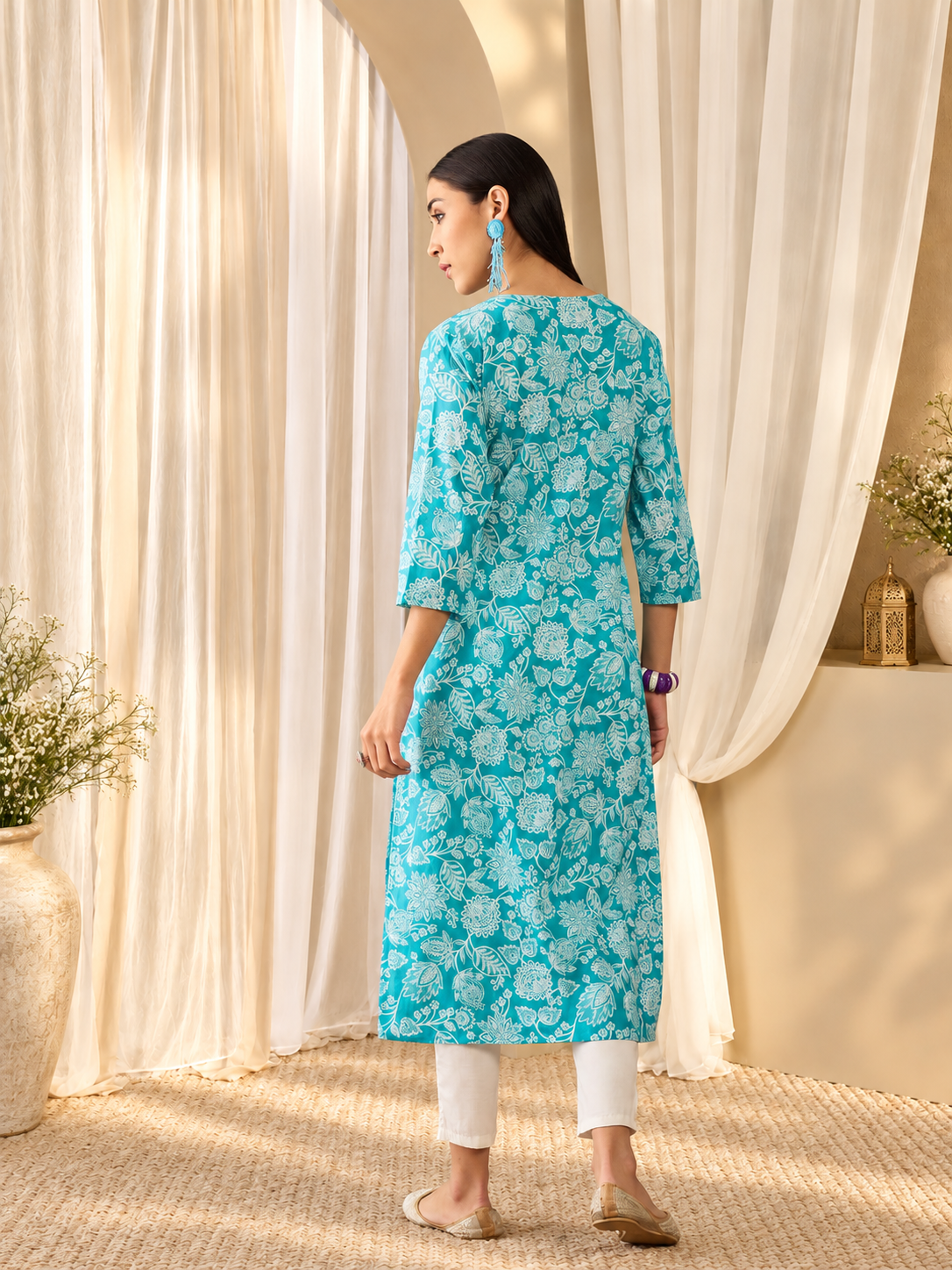 Women's Sky Blue Floral Printed Straight Kurta