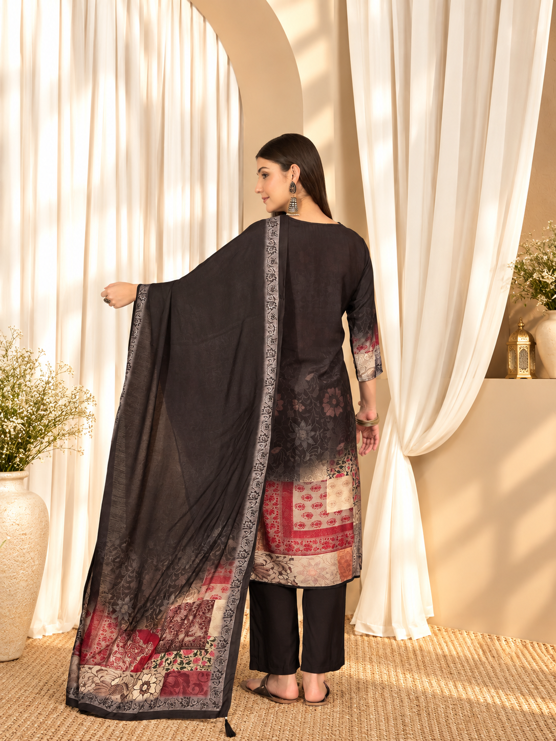 Women's Black Silk Blend V Neck Kurta & Pant With Dupatta Set