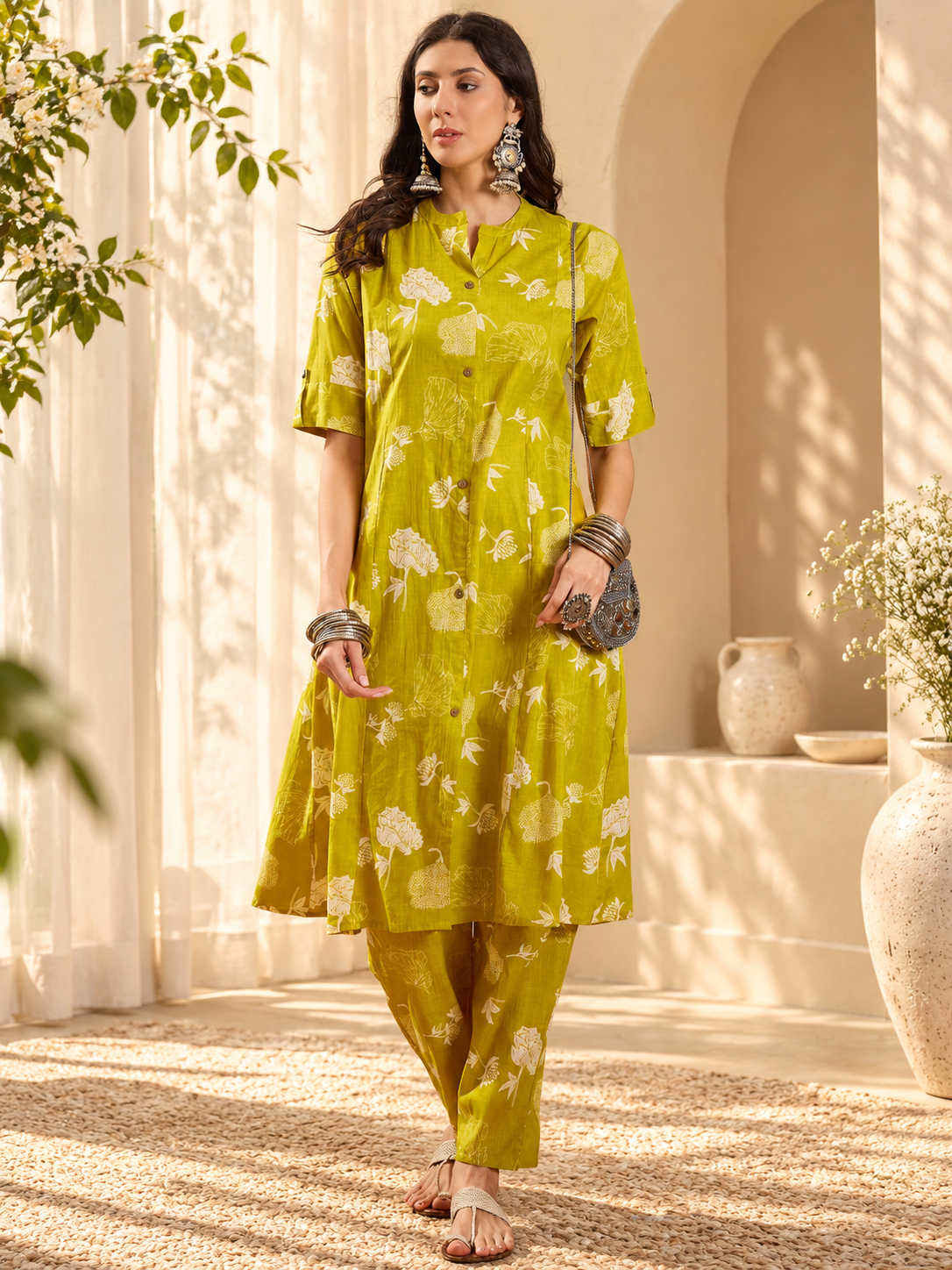 Women's Light Green Cotton Floral Print Kurta With Trousers Set