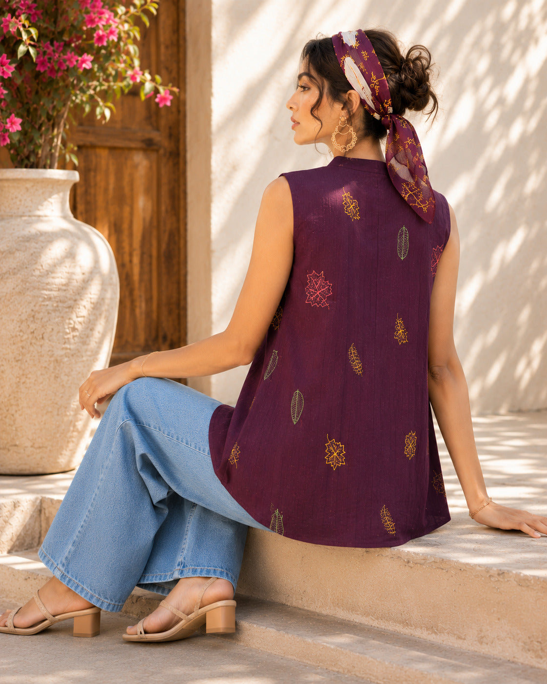 Women's Maroon Printed Mandarin Collar Sleeveless Flared Top