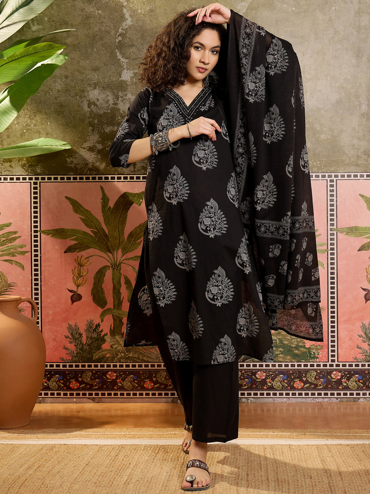 Women's Black Floral Printed V-Neck Kurta With Trousers & Dupatta Set