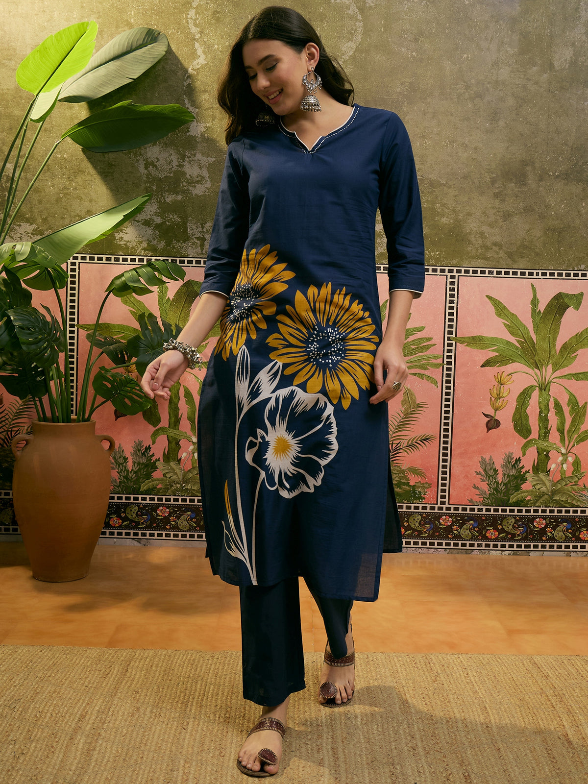 Women's Blue Cotton Floral Print Round Neck Kurta & Trousers With Dupatta Set