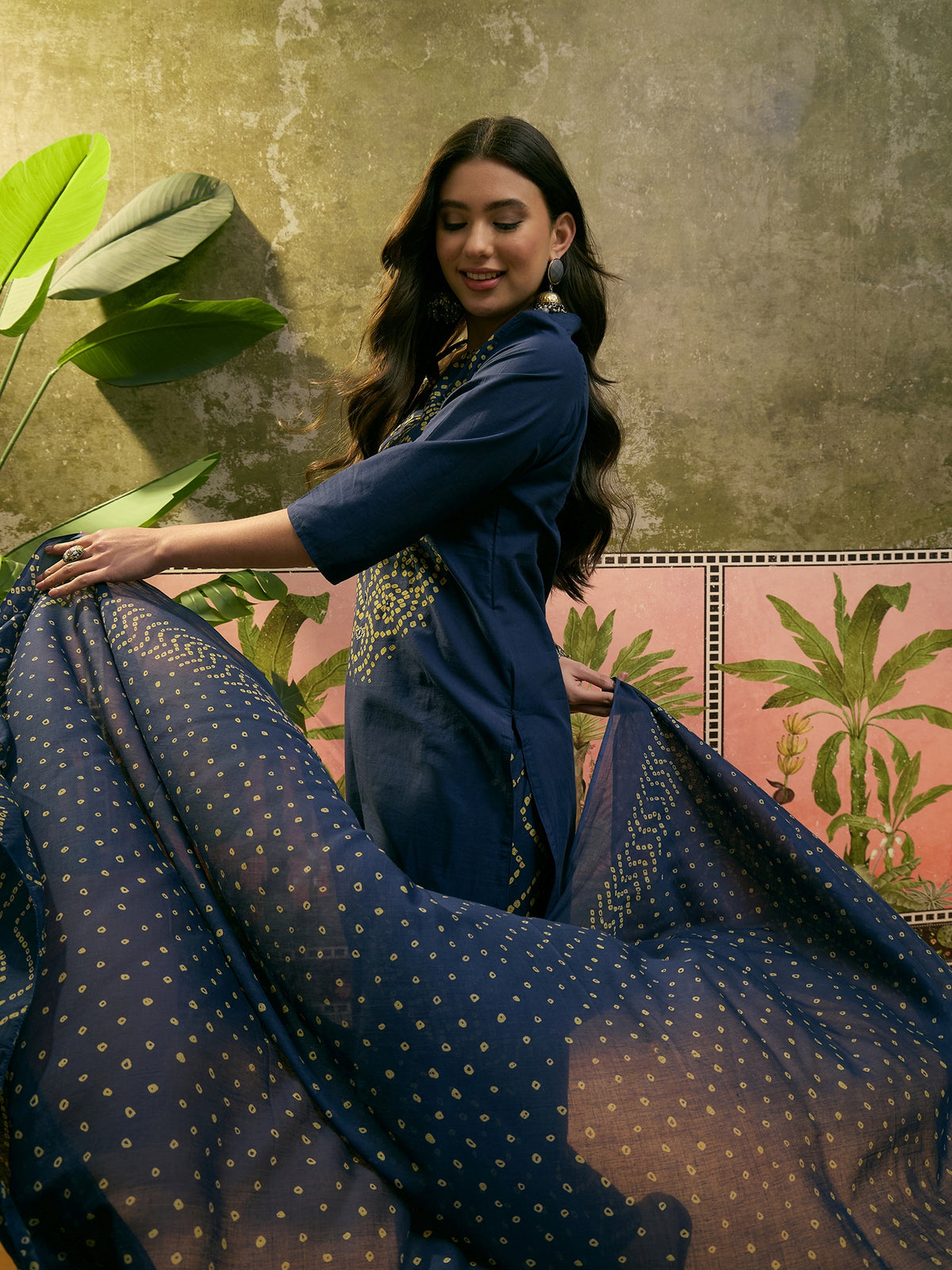 Women's Teal Blue Cotton Printed Kurta & Trousers With Dupatta Set