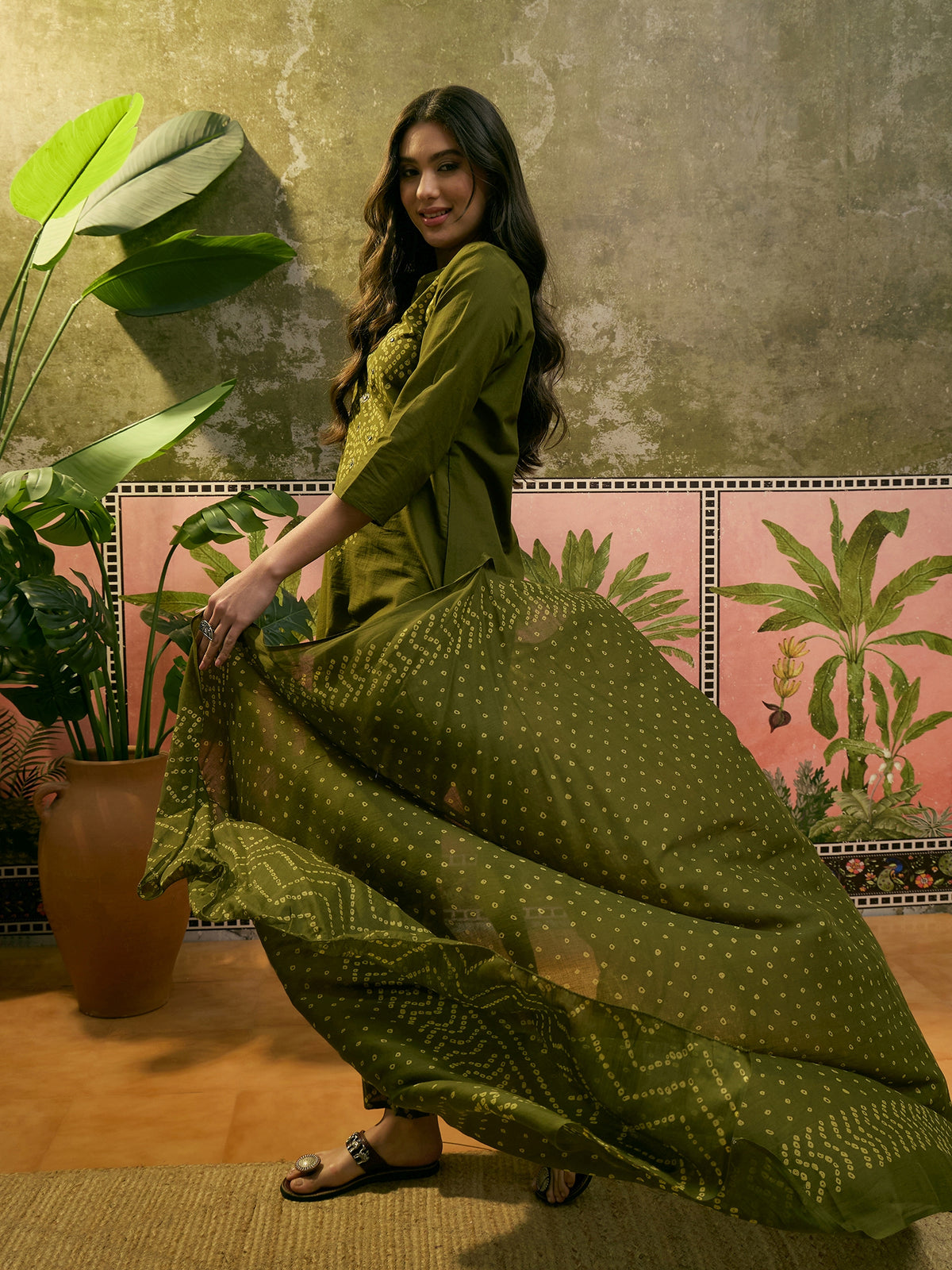 Women's Olive Green Cotton Printed Kurta & Trousers With Dupatta Set